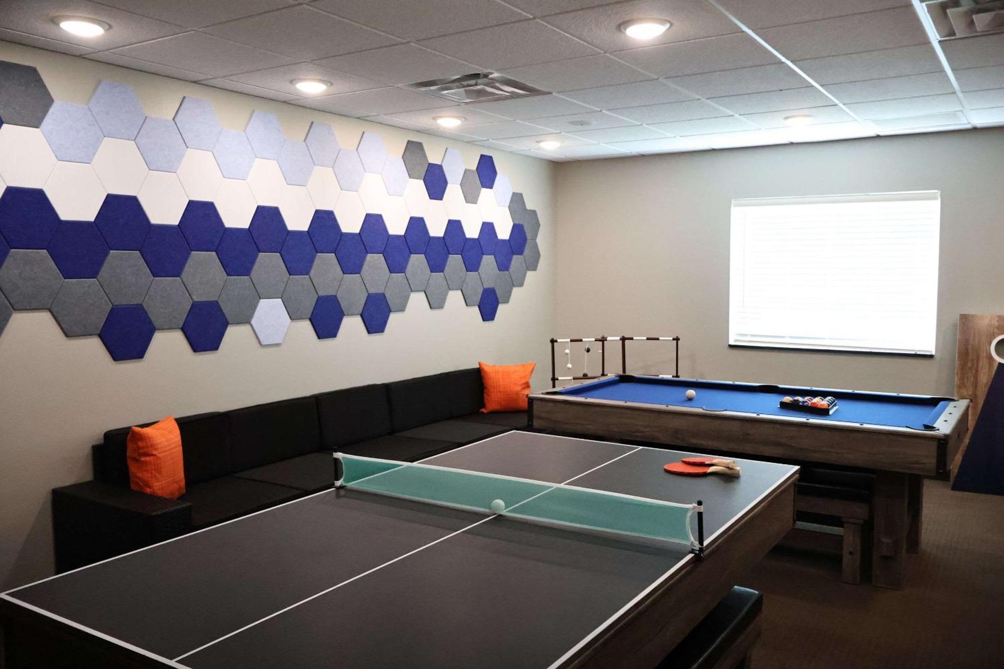 Sleep Inn & Suites Lincoln University Area Екстериор снимка