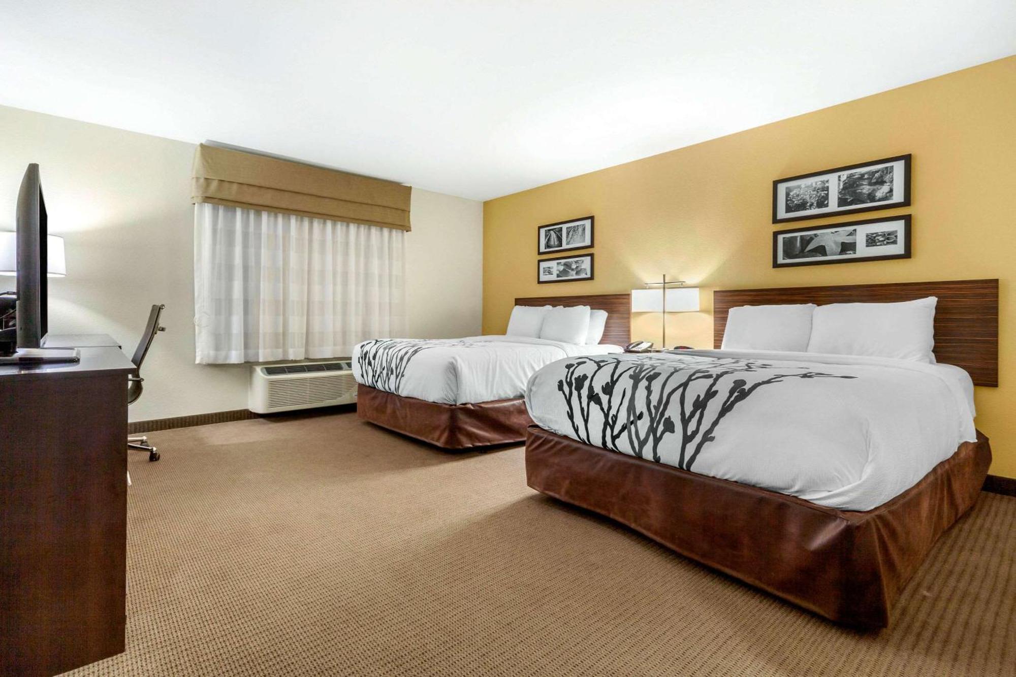 Sleep Inn & Suites Lincoln University Area Екстериор снимка